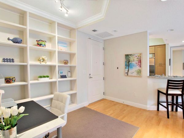 701 S Olive Avenue, Unit 2008, West Palm Beach, FL 33401