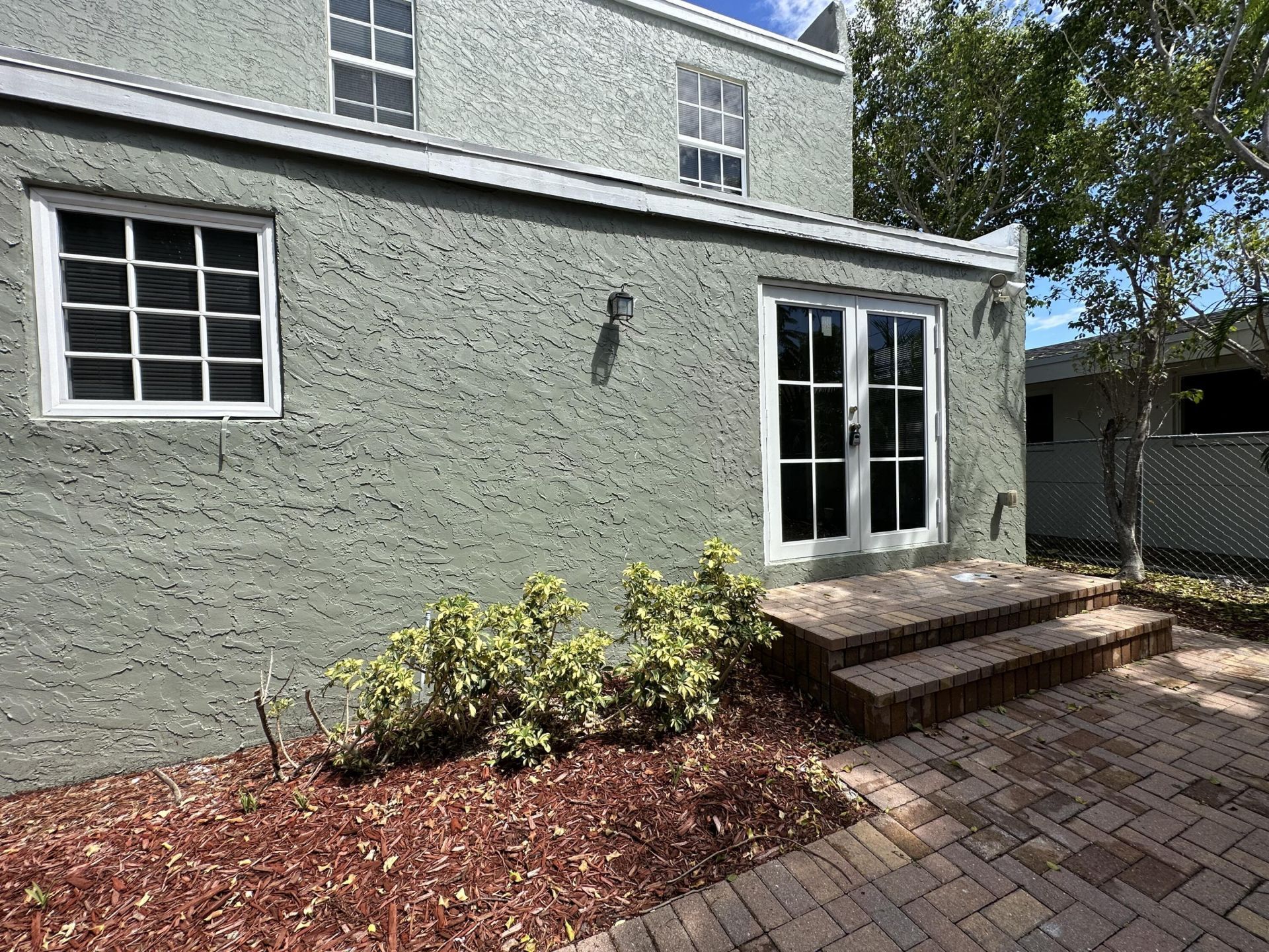 340 Walton Boulevard, West Palm Beach, FL 33405 Photo