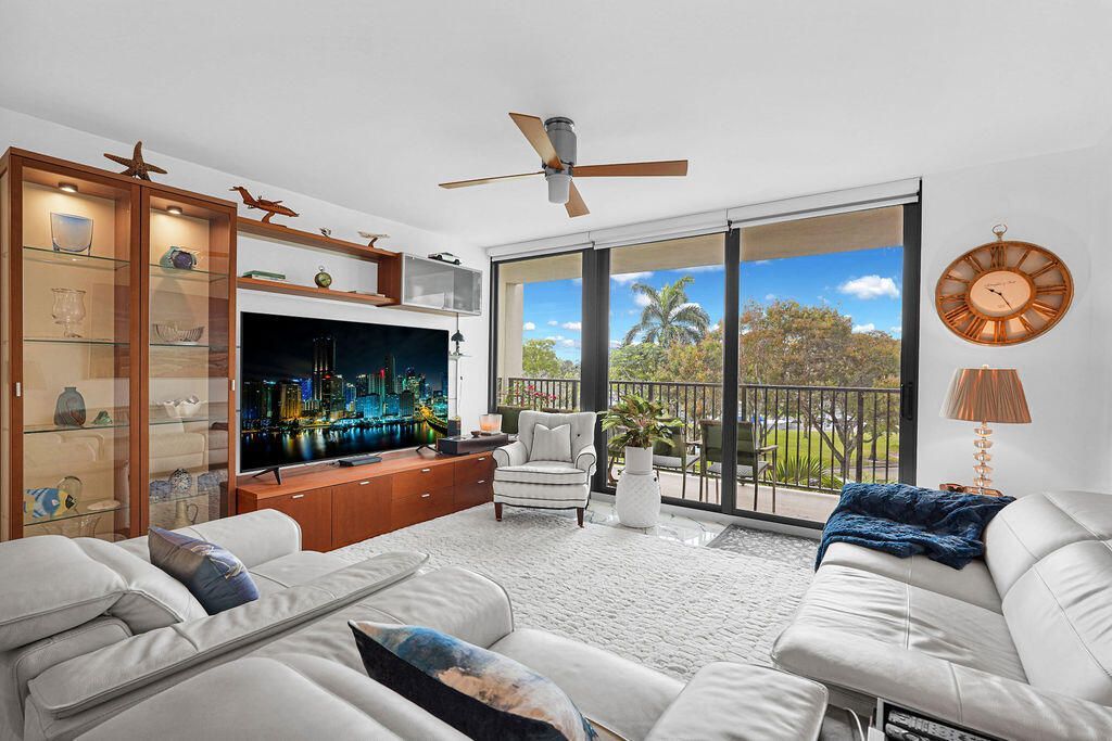 1101 River Reach Drive, Unit 311, Fort Lauderdale, FL 33315 Photo