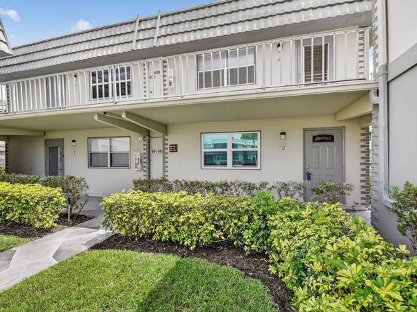 582 Monaco Way, Unit M, Delray Beach, FL 33446