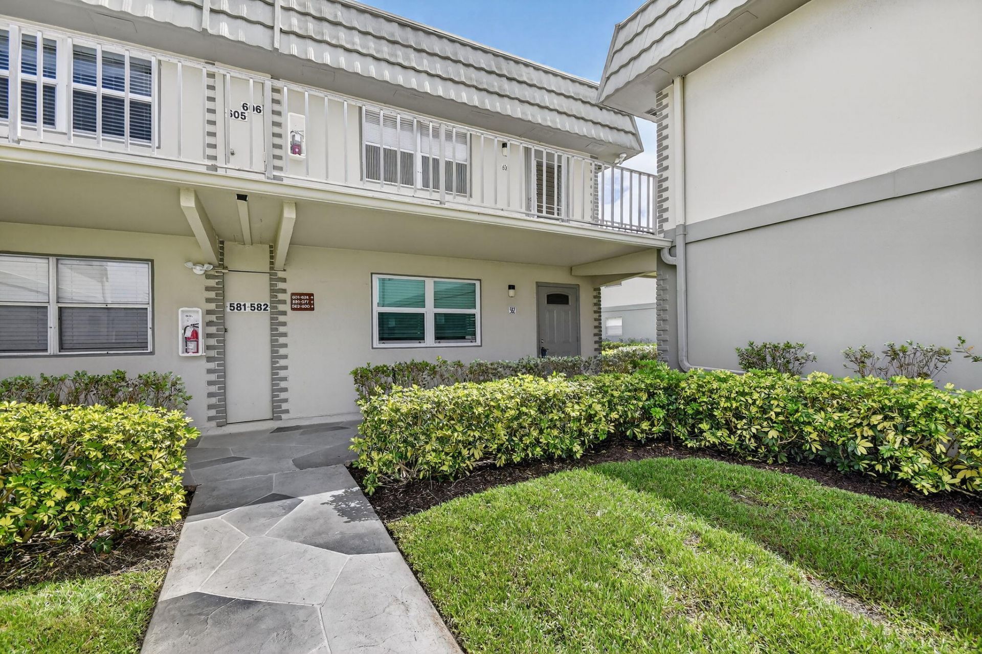 582 Monaco Way, Unit M, Delray Beach, FL 33446 Photo