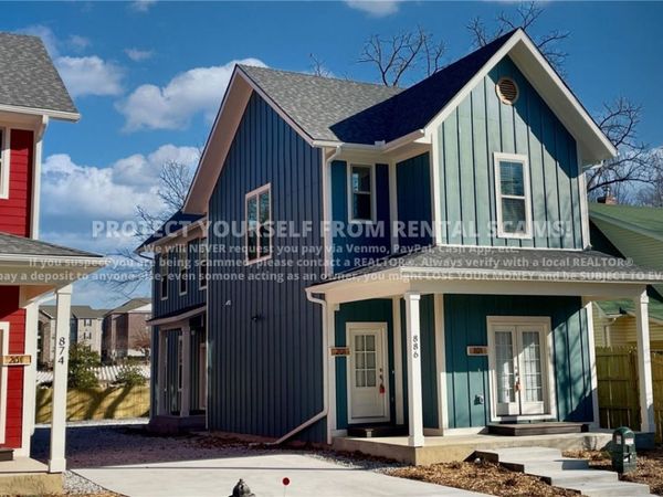 886 S Hill Avenue , Unit 101, Fayetteville, AR 72701