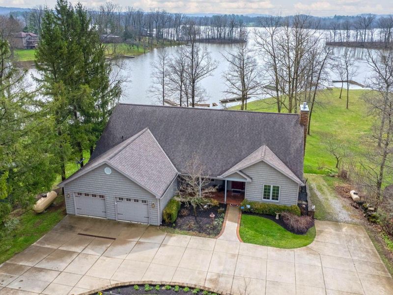 3390 Muskie Drive , Mansfield, OH 44903 Photo 2