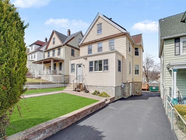 77 Robertson Avenue, White Plains, NY 10606