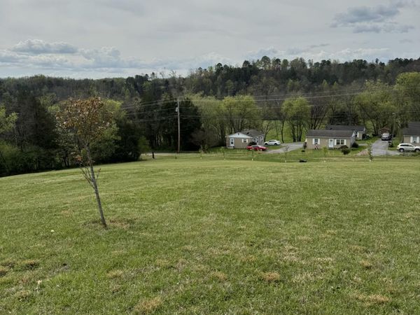 1182 Tennessee 160, Newport, TN 37821