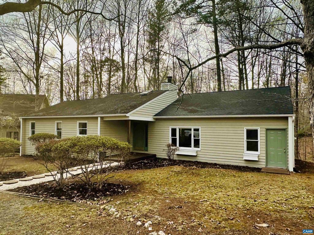 640 Big Oak Rd, Charlottesville, VA 22903 Main Photo