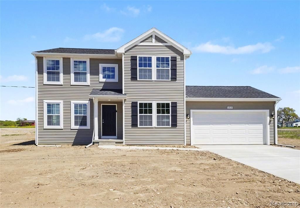 12521 Sharp Road, Fenton Township, MI 48451 Main Photo