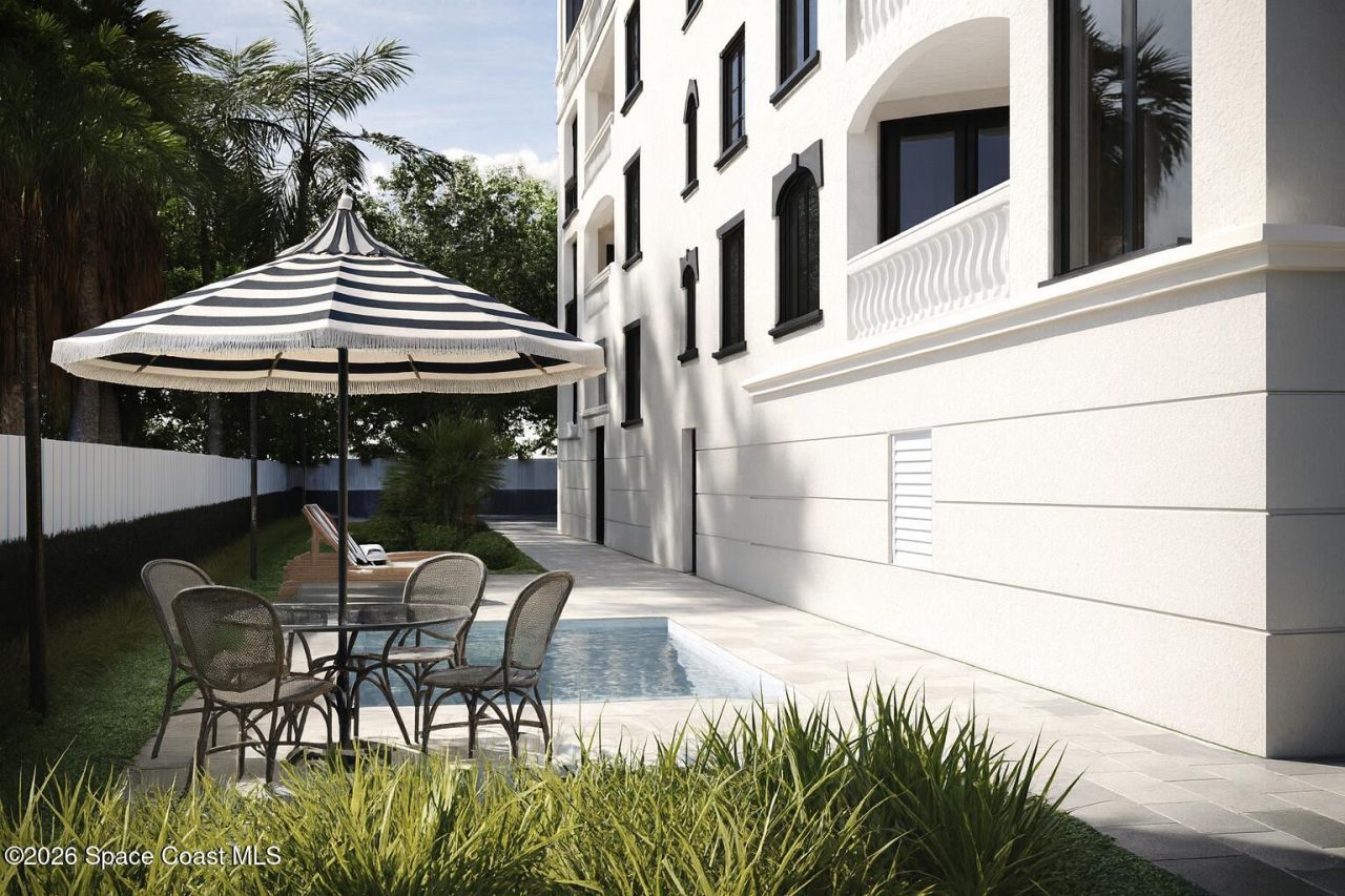 327 Wilson Avenue, Unit 502, Cocoa Beach, FL 32931 Photo