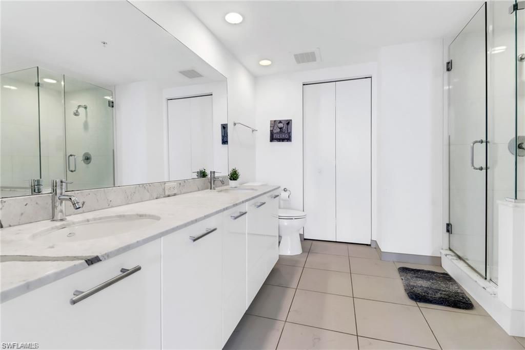 3000 Oasis Grand Blvd, Unit 2004, Fort Myers, FL 33916 Photo