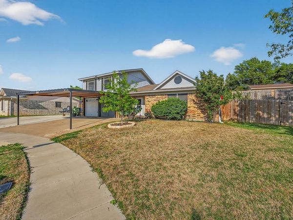 6404 Tammy Court, Watauga, TX 76148
