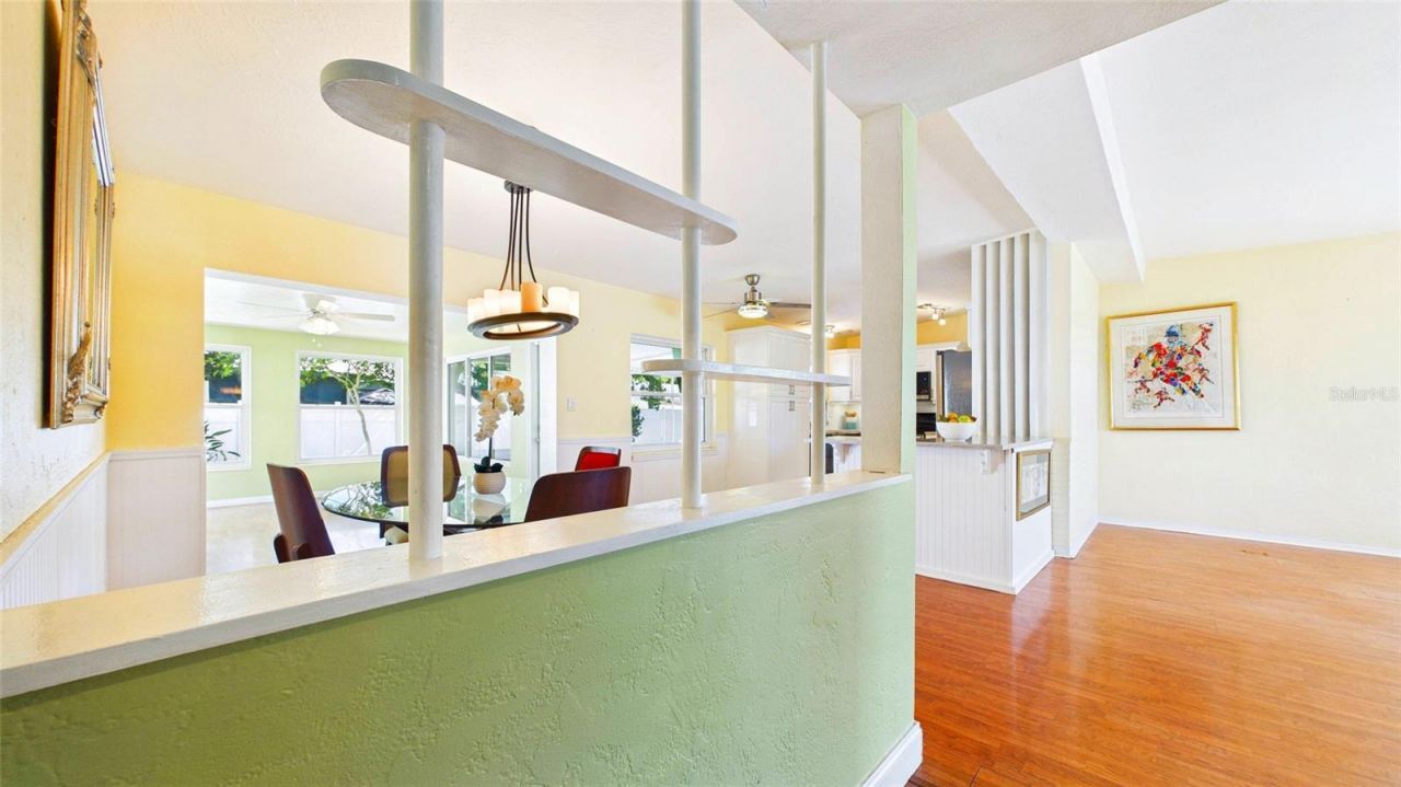 6447 17th Place N, Saint Petersburg, FL 33710 Photo