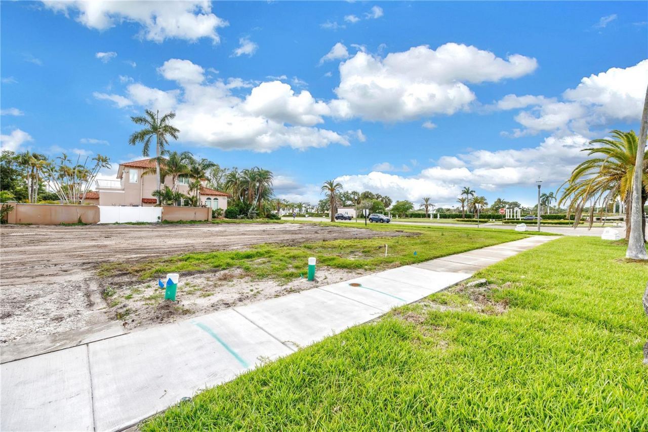 Snell Isle Boulevard Ne, Saint Petersburg, FL 33704 Photo