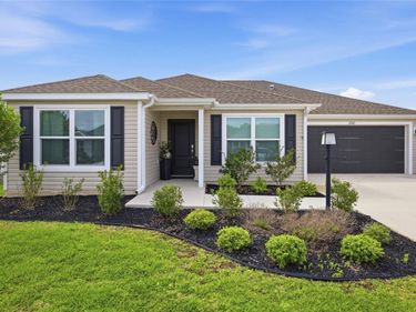 2910 MONUMENT WAY, THE VILLAGES, FL 32163