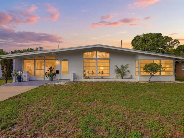 3876 PRUDENCE DRIVE, SARASOTA, FL 34235