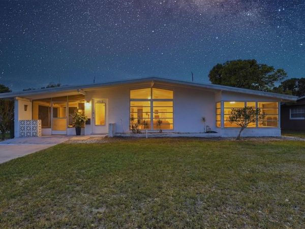 3876 PRUDENCE DRIVE, SARASOTA, FL 34235