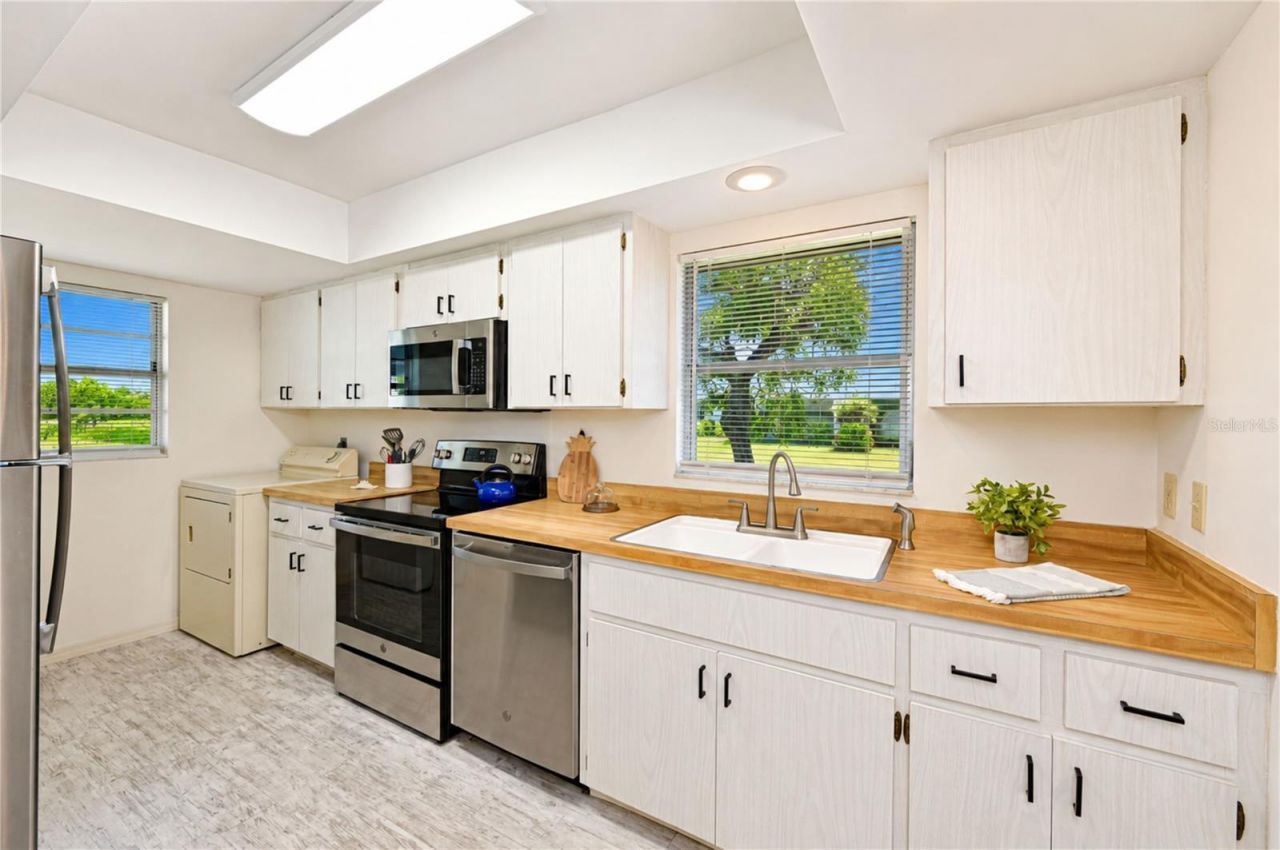 4726 Potomac Circle, Bradenton, FL 34210 Photo