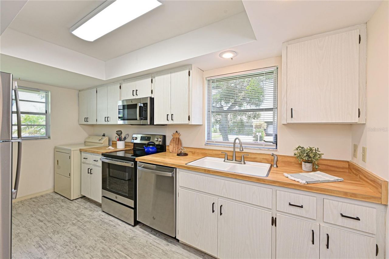 4726 Potomac Circle, Bradenton, FL 34210 Photo