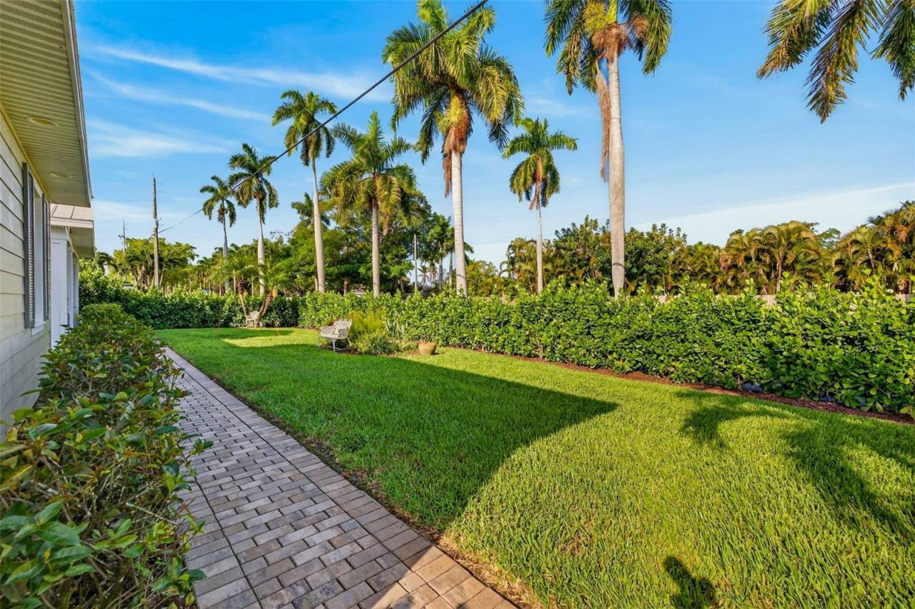 12251 Mcgregor Boulevard, Fort Myers, FL 33919 Photo