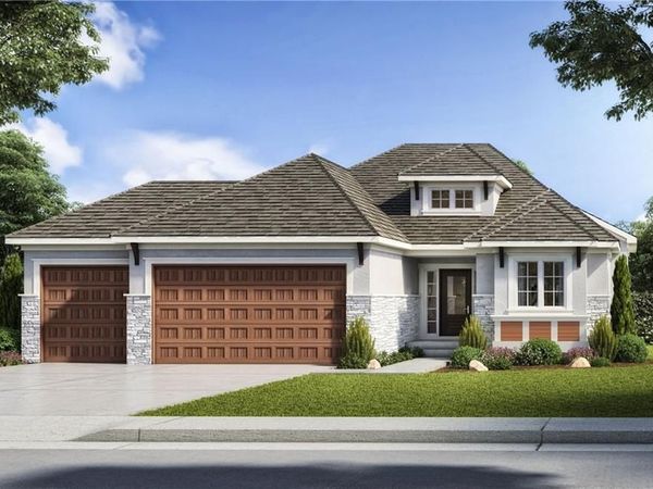 500 Bentwater Drive, Raymore, MO 64083