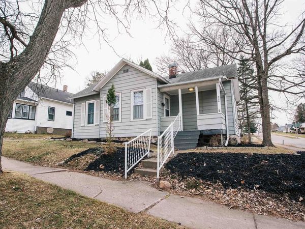 320 PARK STREET, Neillsville, WI 54456