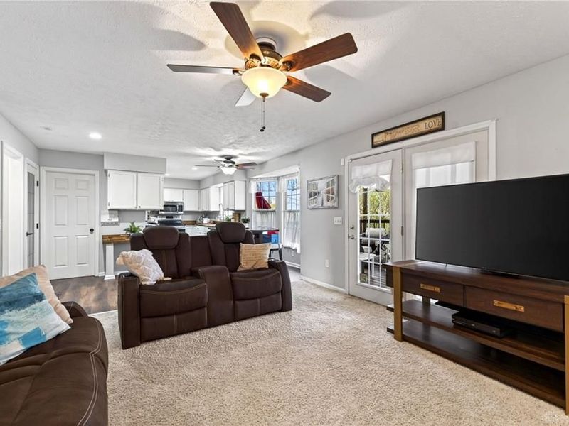 901 Highridge Court, Miamisburg, OH 45342 Photo 11