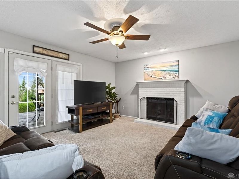 901 Highridge Court, Miamisburg, OH 45342 Photo 9