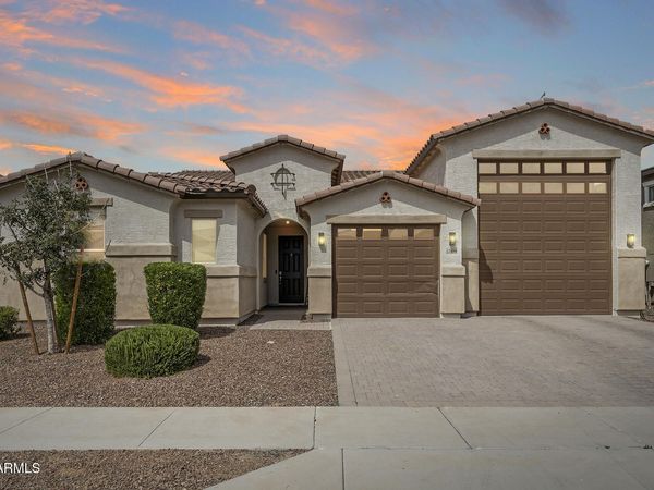 17810 W STRAIGHT ARROW Lane, Surprise, AZ 85387