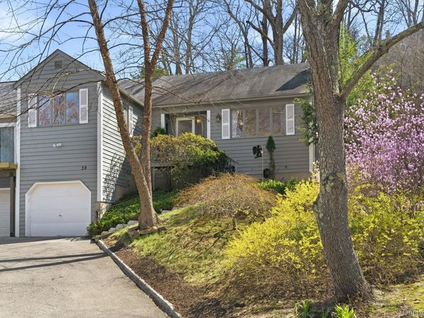 39 Park Road, Goldens Bridge, NY 10526