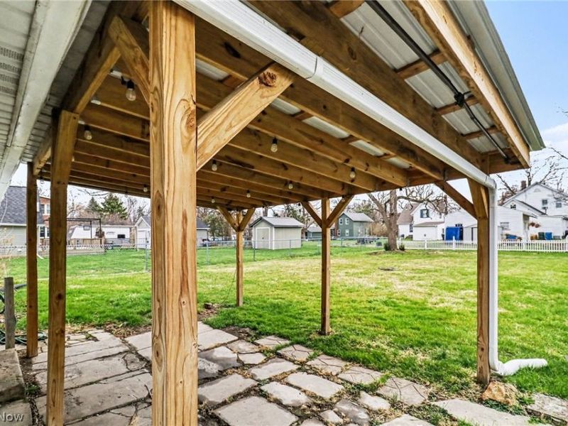 5425 Ohio, Vermilion, OH 44089 Photo 2