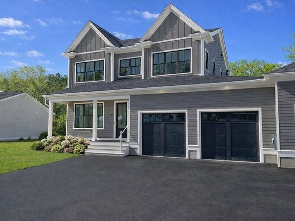 21 Country Farm Rd, Unit 21, Framingham, MA 01701