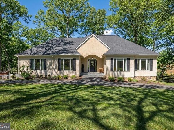 15657 PURCELLVILLE ROAD, HILLSBORO, VA 20132