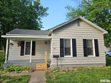 520 W BEECH Street, Chillicothe, IL 61523