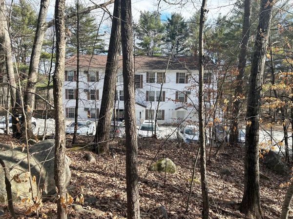 20 Wolf Road, Unit A8, Lebanon, NH 03755