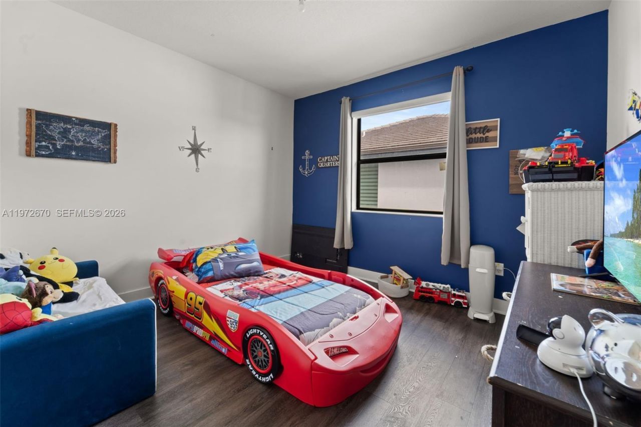 15450 NW 88th Ave, Miami Lakes, FL 33018 Photo