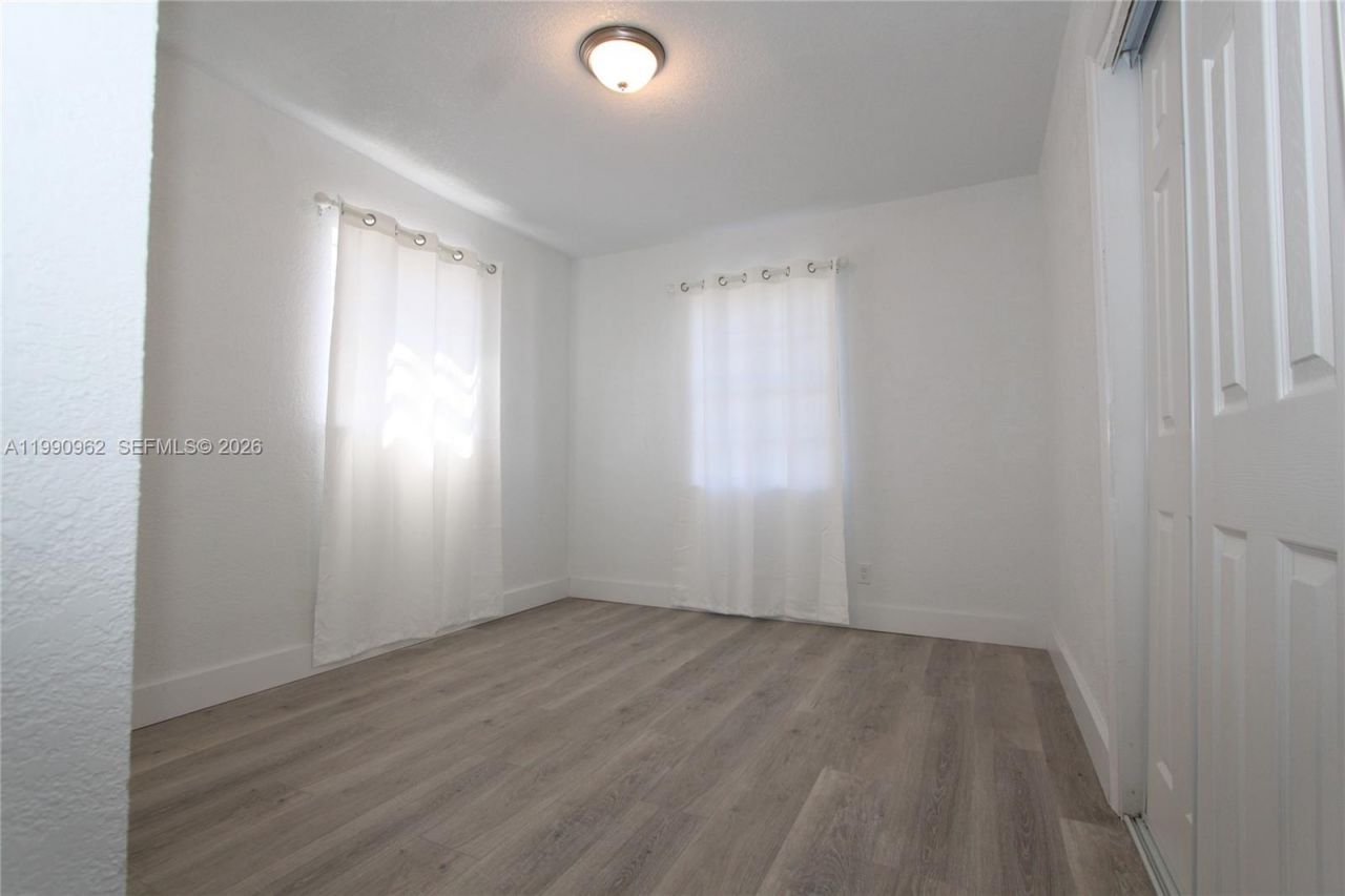 530 NW 10th Ave , Boynton Beach, FL 33435 Photo