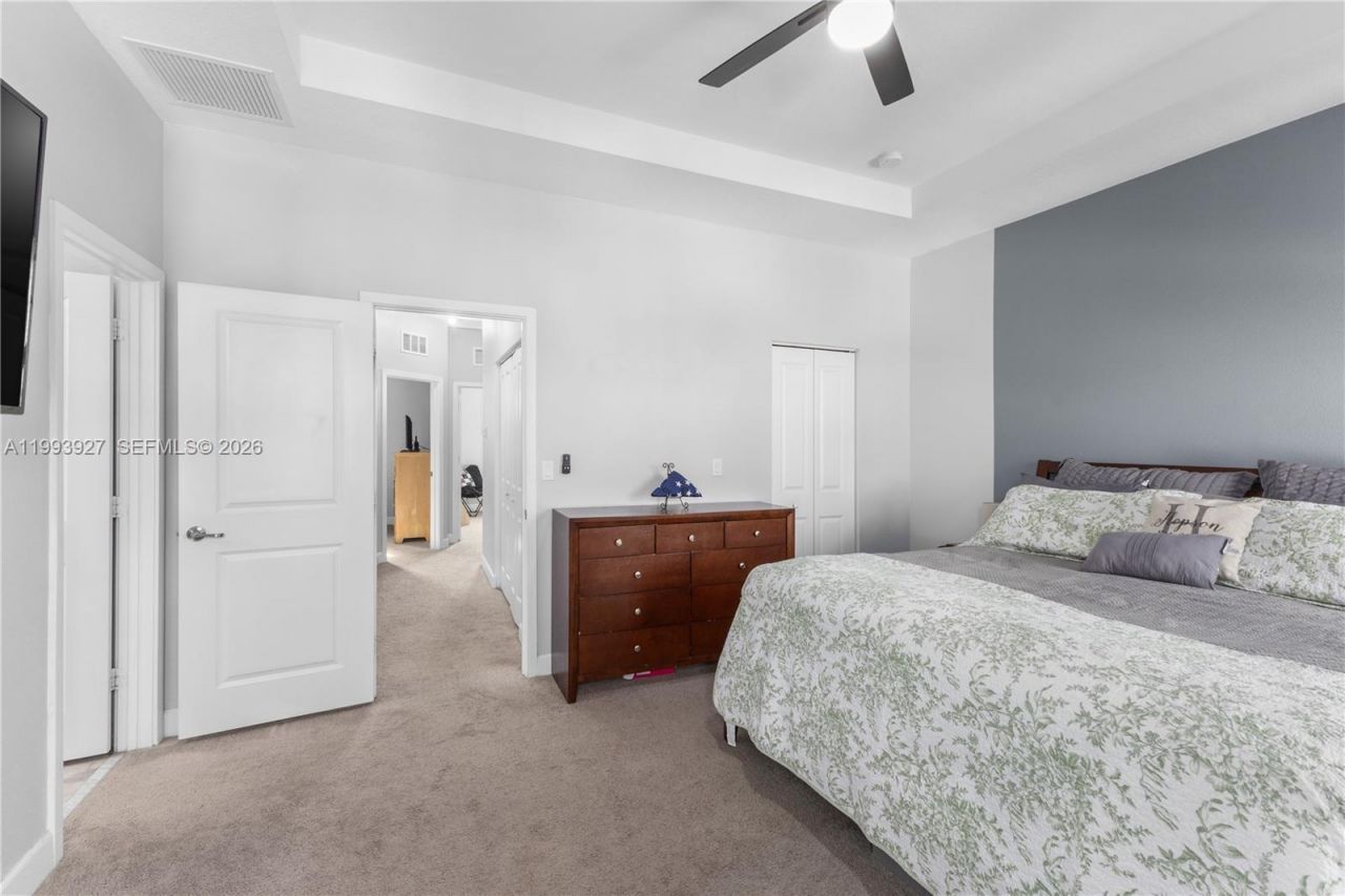 4813 NW 48th Ter , Tamarac, FL 33319 Photo