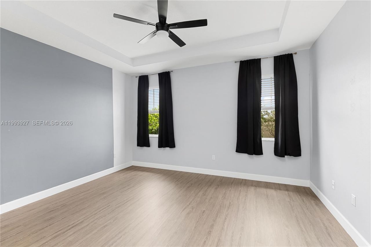 4813 NW 48th Ter, Tamarac, FL 33319 Photo