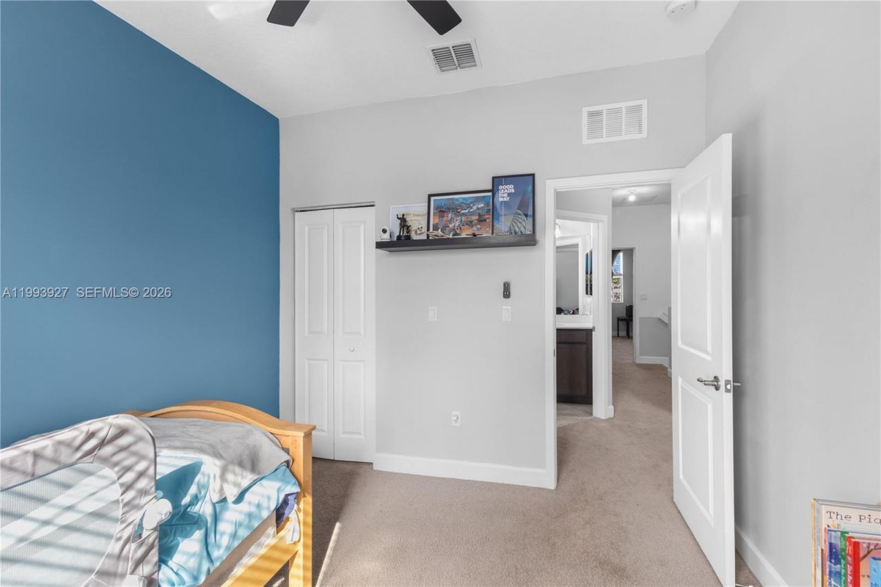 4813 NW 48th Ter , Tamarac, FL 33319 Photo