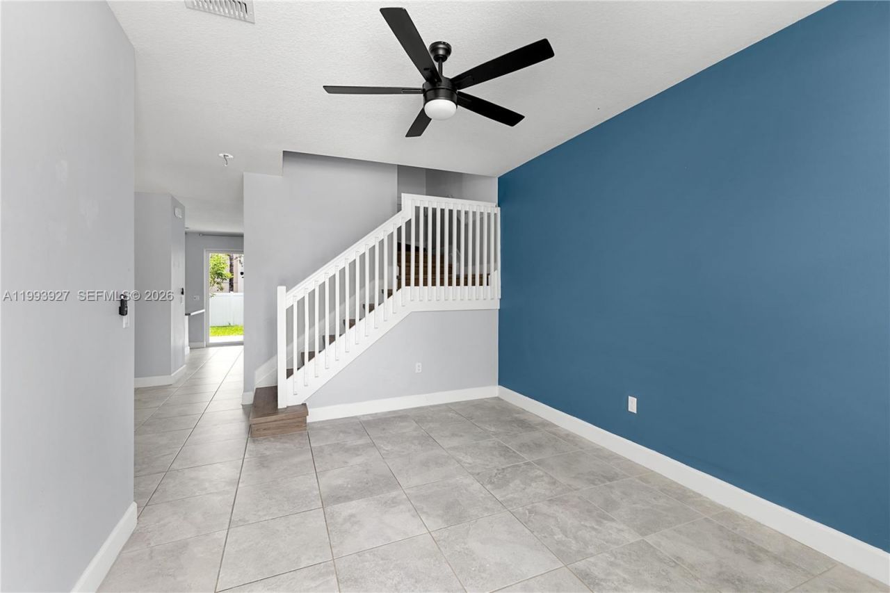 4813 NW 48th Ter, Tamarac, FL 33319 Photo