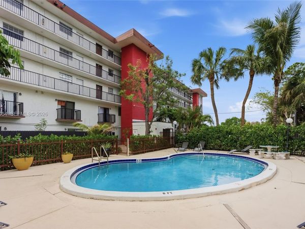 2520 N Andrews Ave , Unit 402, Wilton Manors, FL 33311