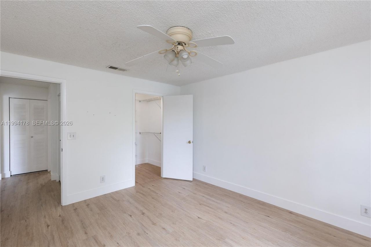 9999 Summerbreeze Dr , Unit 510, Sunrise, FL 33322 Photo