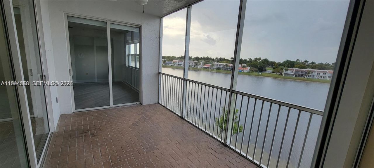 10730 NW 66th St , Unit 408, Doral, FL 33178 Photo