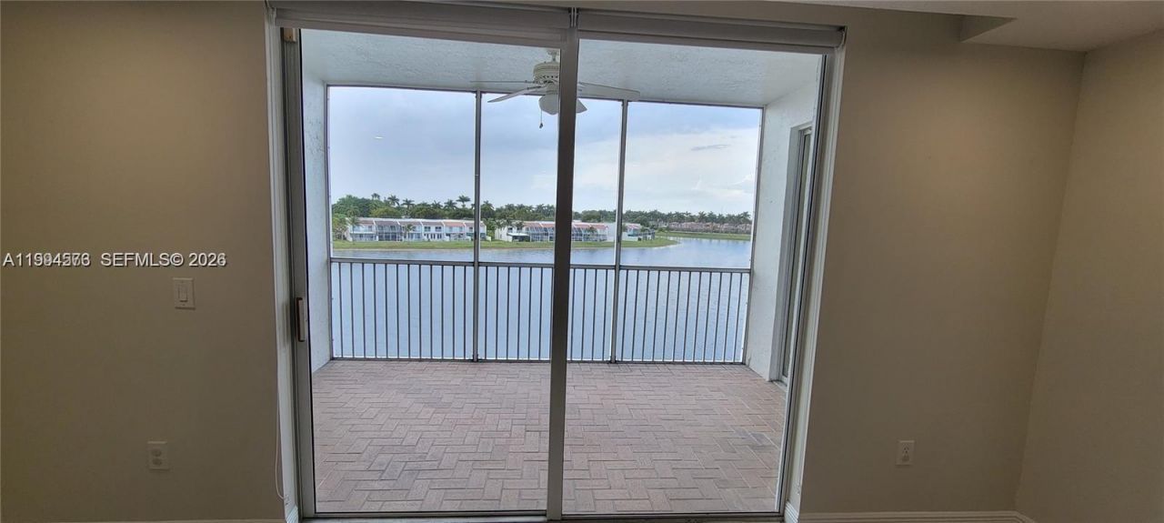 10730 NW 66th St , Unit 408, Doral, FL 33178 Photo
