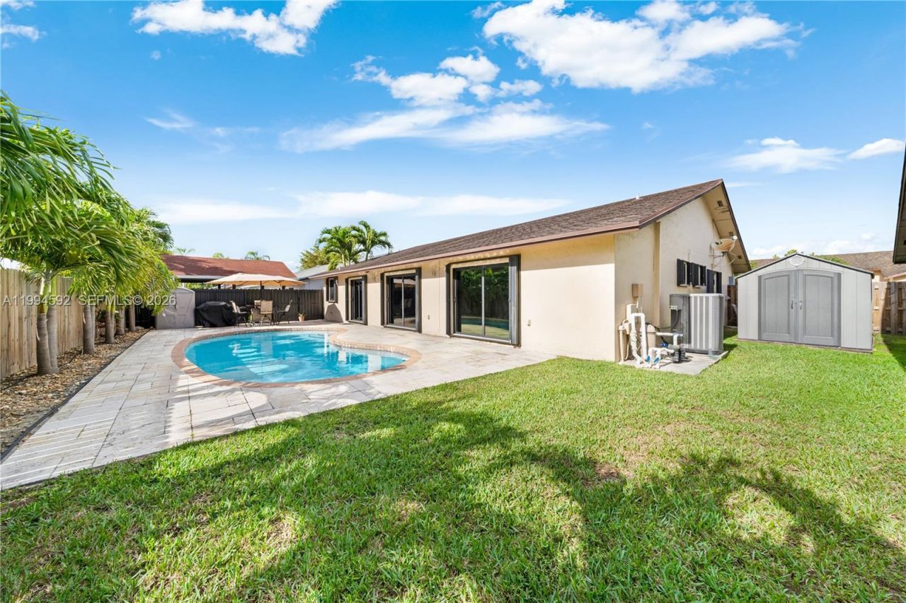 10268 SW 145th Ct , Miami, FL 33186 Photo