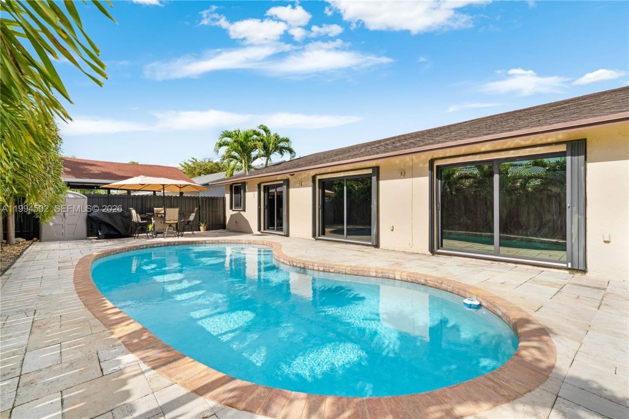 10268 SW 145th Ct , Miami, FL 33186 Photo