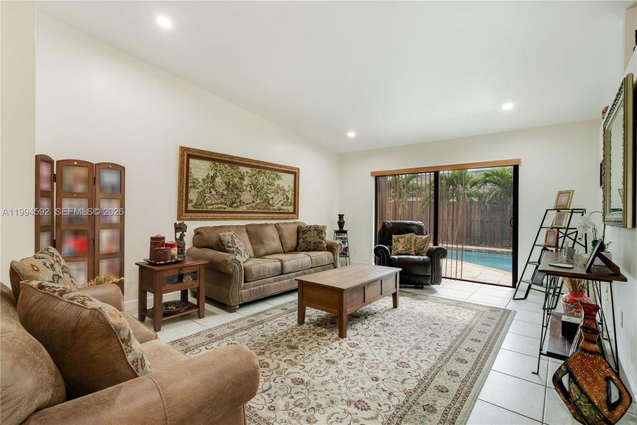 10268 SW 145th Ct , Miami, FL 33186 Photo