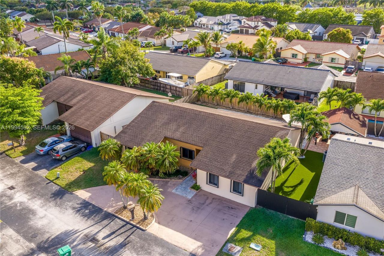 10268 SW 145th Ct , Miami, FL 33186 Photo