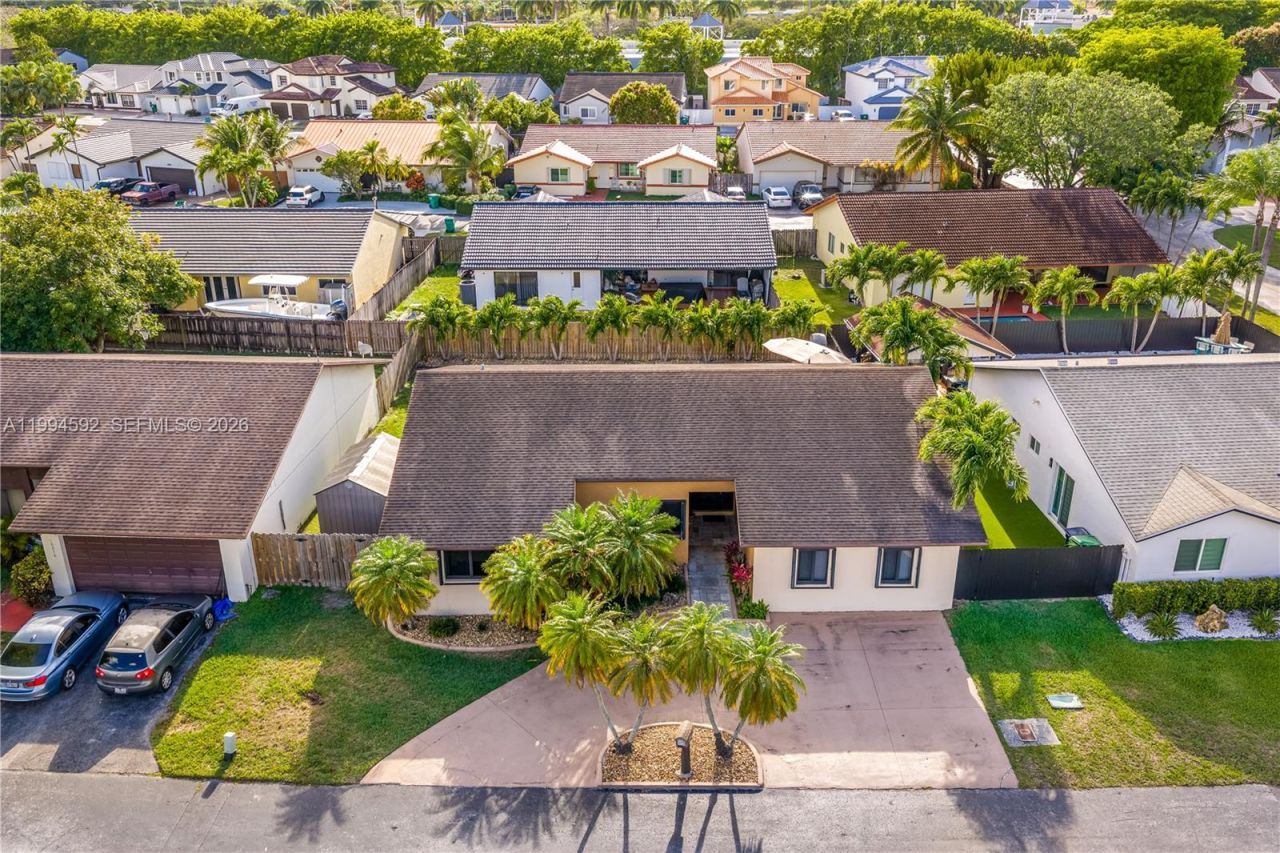 10268 SW 145th Ct , Miami, FL 33186 Photo