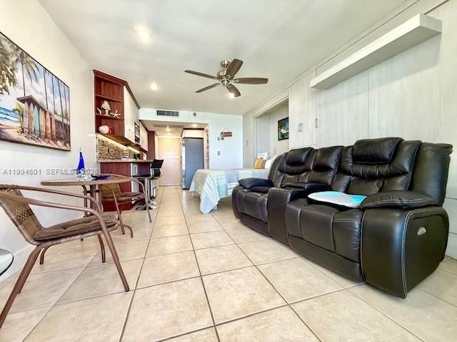 19201 Collins Ave , Unit 1147, Sunny Isles Beach, FL 33160 Photo