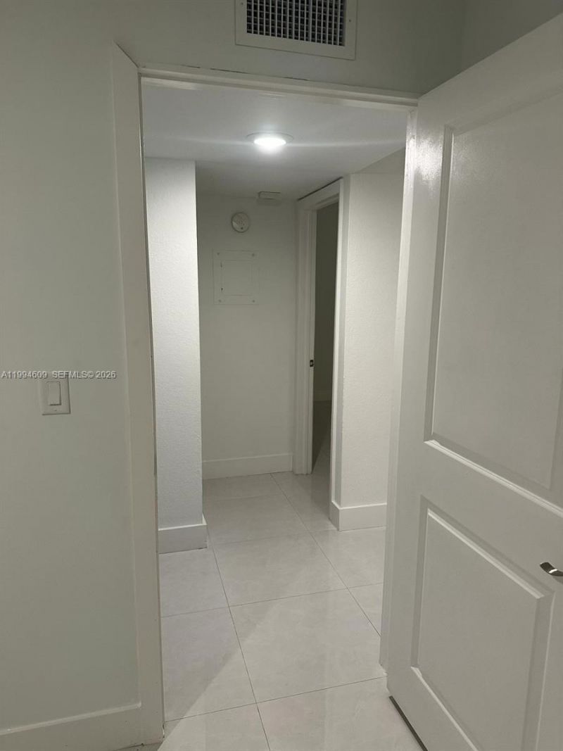 8794 SW 12th St , Unit 108, Miami, FL 33174 Photo